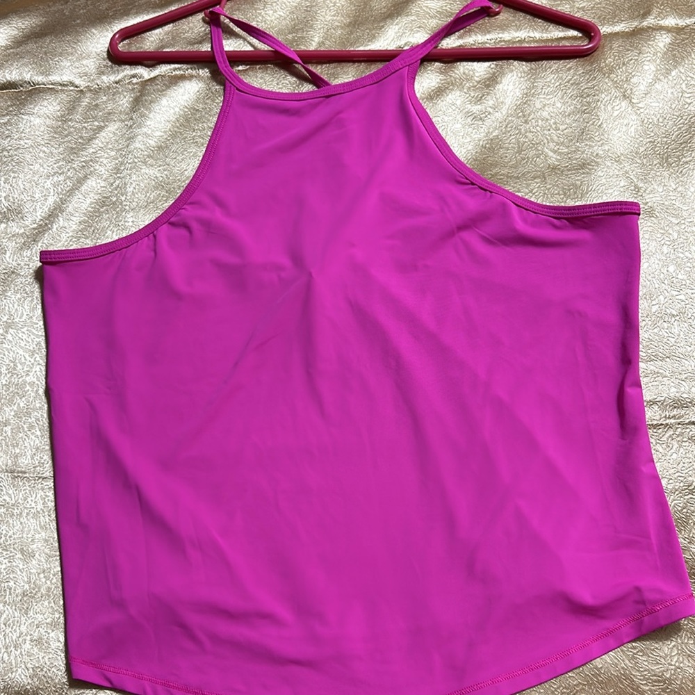 Beautiful top new w n tag